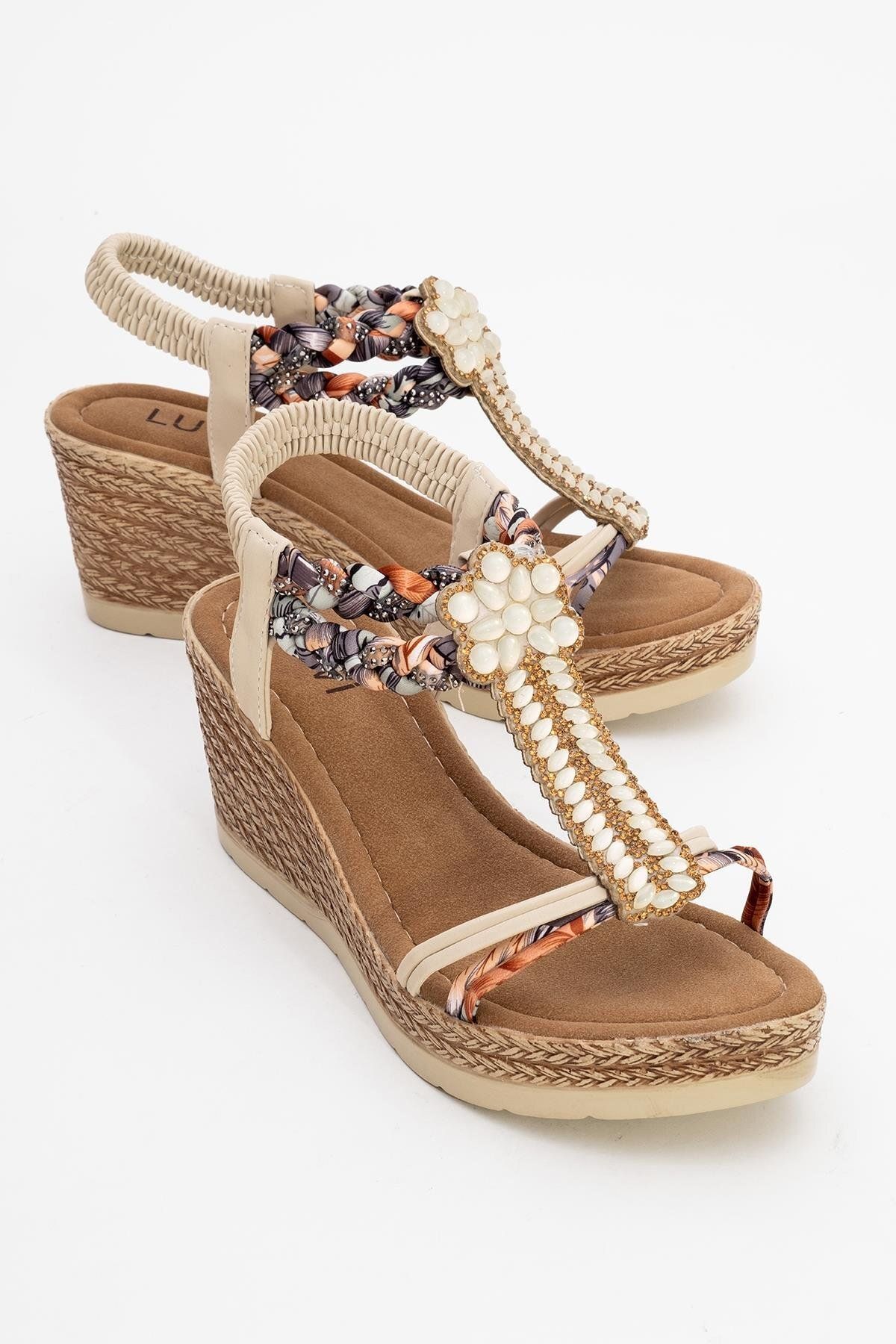 akerler KADIN DOLGU TAŞLI İTHAL BEJ SANDALET TY6551