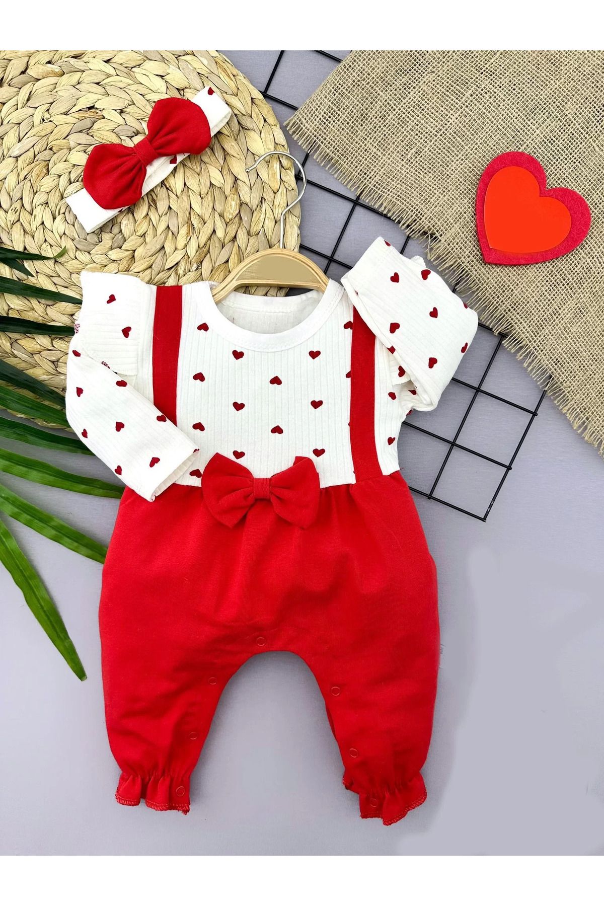 Shop58 3-6-9-12 Ay Bandanalı Fiyonk Detaylı Salopet Görünümlü 2li Kız Bebek Tulumu Kırmızı
