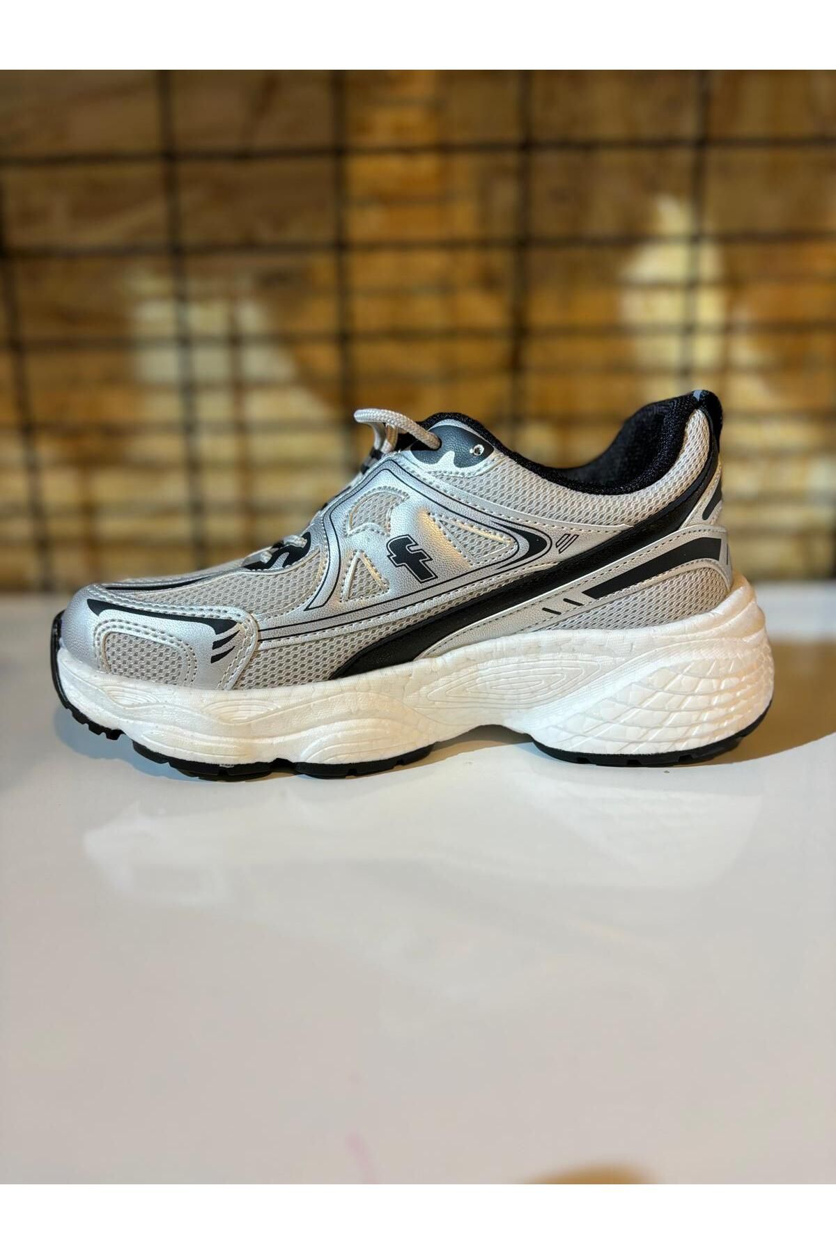 Flet PulseRun329 Orthopedic Sneakers
