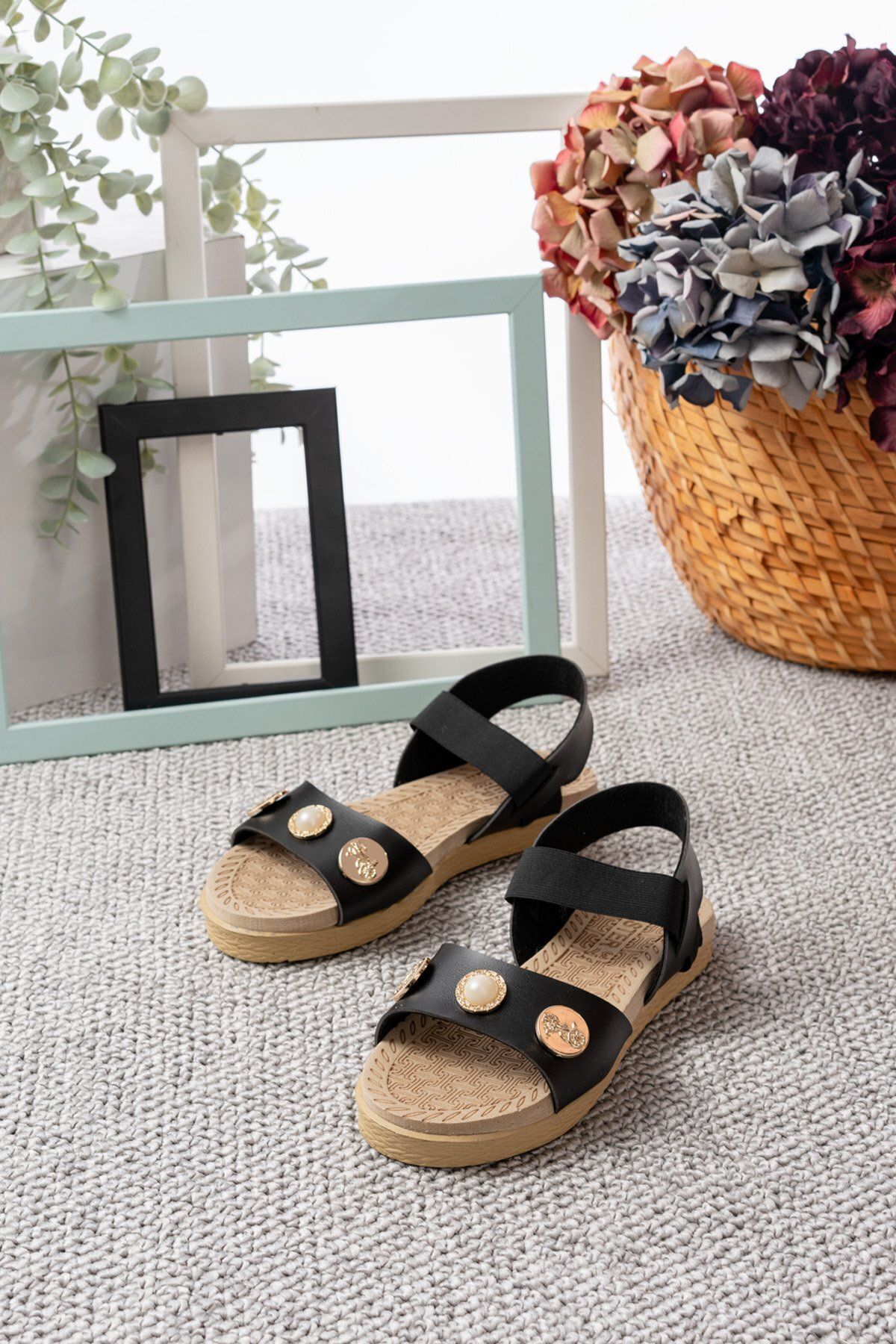 Slipcat-Stone Detailed Velcro Women's Sandals 1