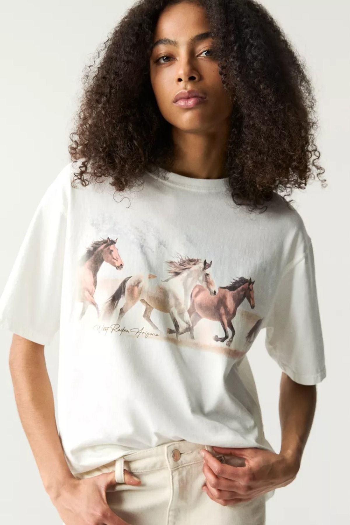 JANSO GROUP - KADIN PAMUKLU KISA KOLLU TSHIRT BASKILI OVERSİZE BEDEN