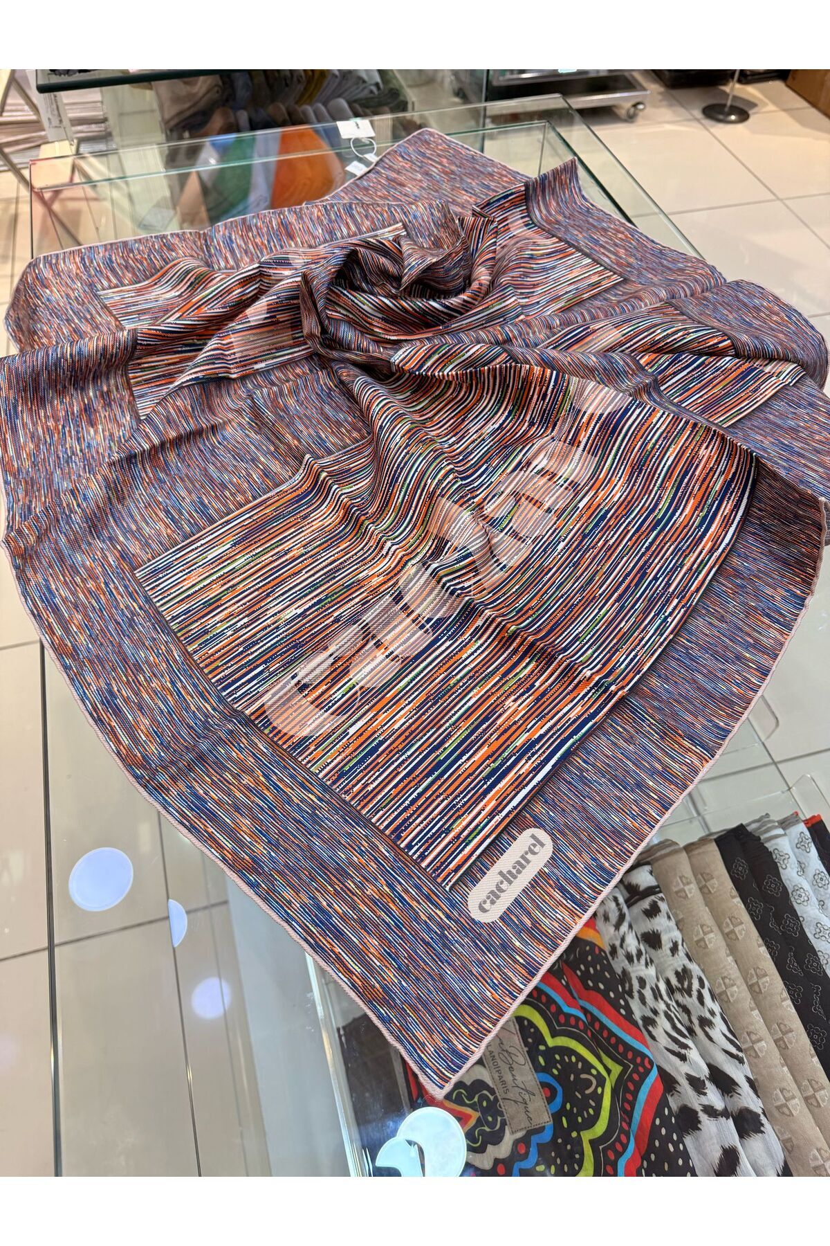 Cacharel TWİL İPEK EŞARP