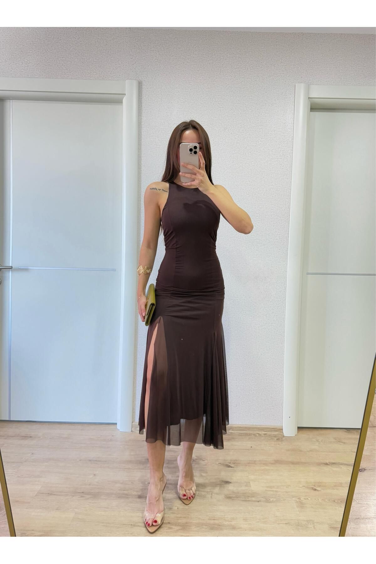 Caelina İÇ GÖSTERMEYEN YIRTMAÇLI TÜL ELBİSE