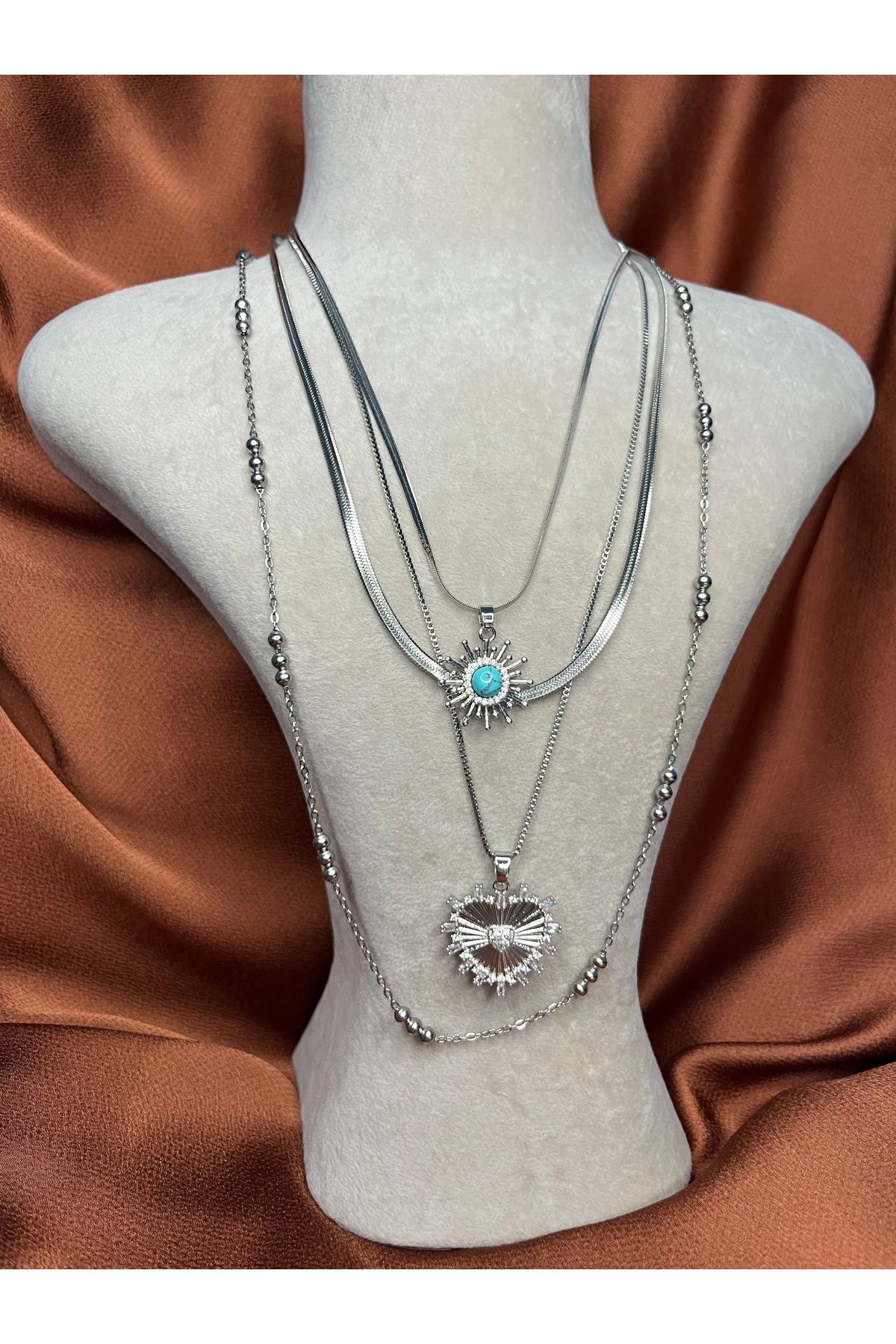 Fam&Co Jewelry Gümüş Renk Paslanmaz Çelik 4'lü Kolye Seti- Nazar Detaylı ve Kalp Figürlü Tasarım