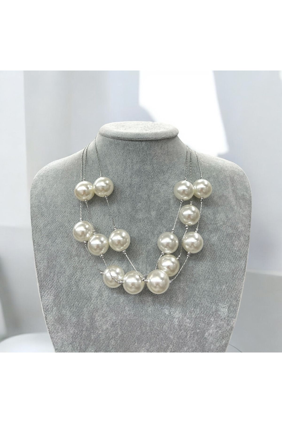 Esdem Accessories Üç sıralı zincir inci tasarım kolye