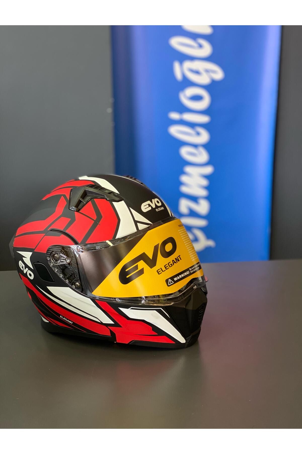 EVO ELEGANT KASK
