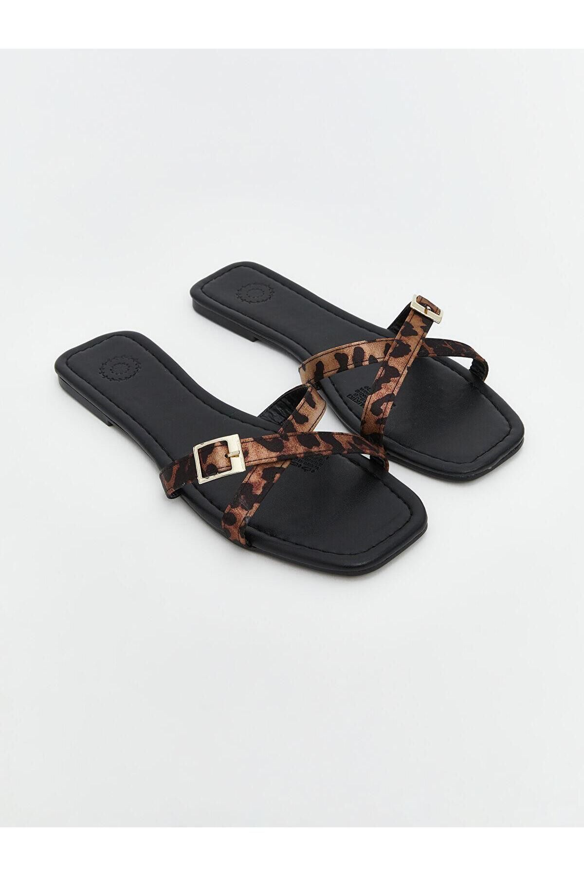 LC Waikiki LCW STEPS Leopar Desenli Kadın Terlik (S5)