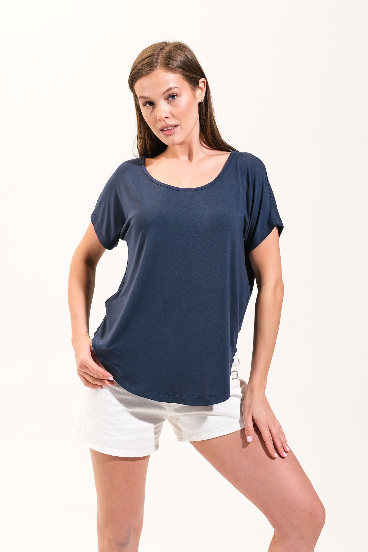 Signature Style Kadın Düşük Kollu Yuvarlak Yakalı Tshirt
