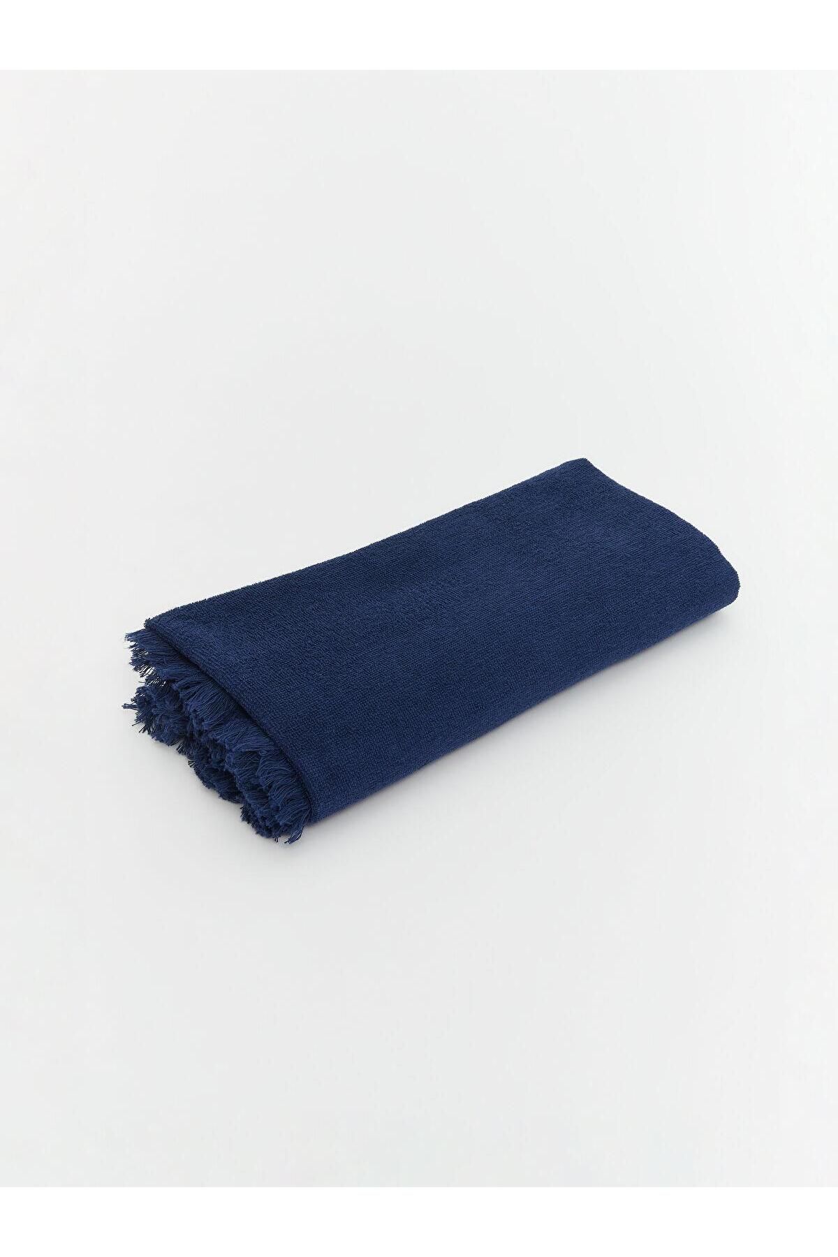 LC Waikiki LCW ACCESSORIES Püsküllü Erkek Plaj Havlusu 70x150 cm (S5)