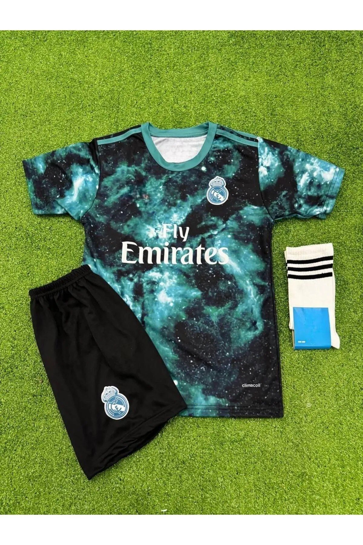 Atlas Global REAL MADRİD SİYAH DALGALI ÖZEL RONALDO FORMASI