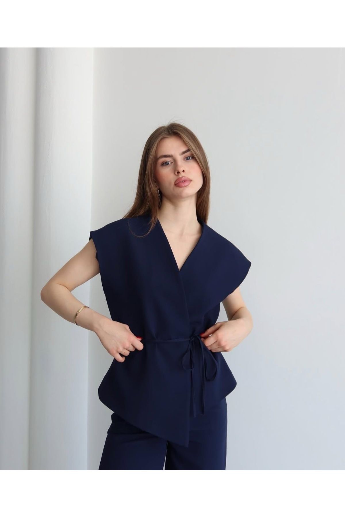 Ekim Store Asimetrik Bağcıklı Blazer Yelek Ceket