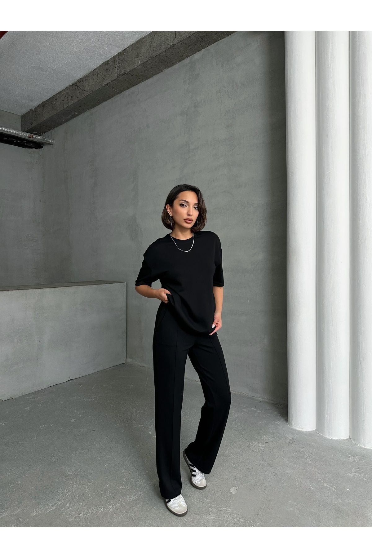 Lusin-Women's Black Soft Modal Fabric Short Sleeve Pants Blouse Tracksuit Set 5
