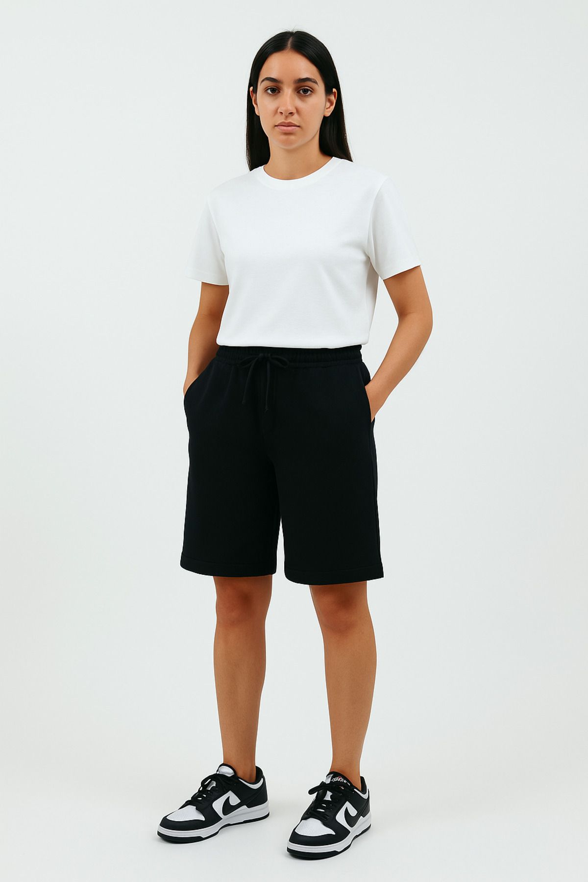 OXVİN Capsule Kadın Comfort Regular Pike Kumaş Duble Paça Bermuda Şort