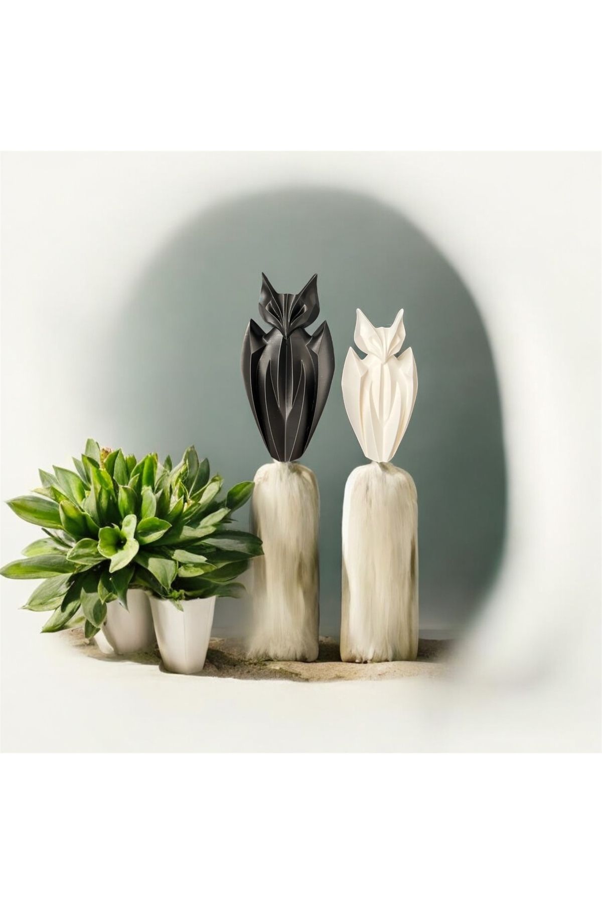 Bonolupo Dekoratif Baykuş Biblo Seti (2'li) – Siyah 15 cm & Beyaz 12 cm – Ev & Ofis Masa Üstü Süsü