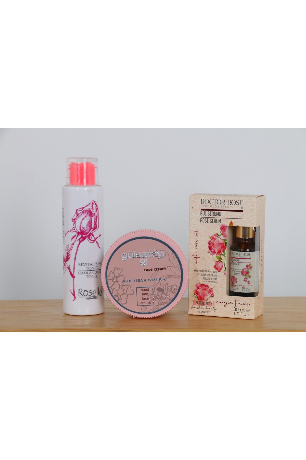 Gülsarayı Gül Kremi̇ 250 Ml+ Canlandirici Toni̇k 225 Ml +gül Serumu 30 Ml 3 'lü