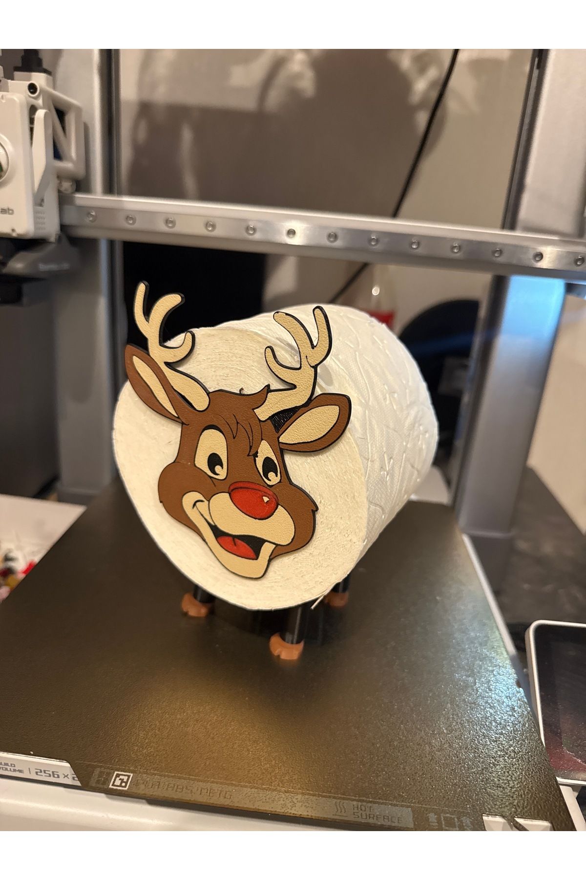 GİT3D tuvalet kağıdı tutucu