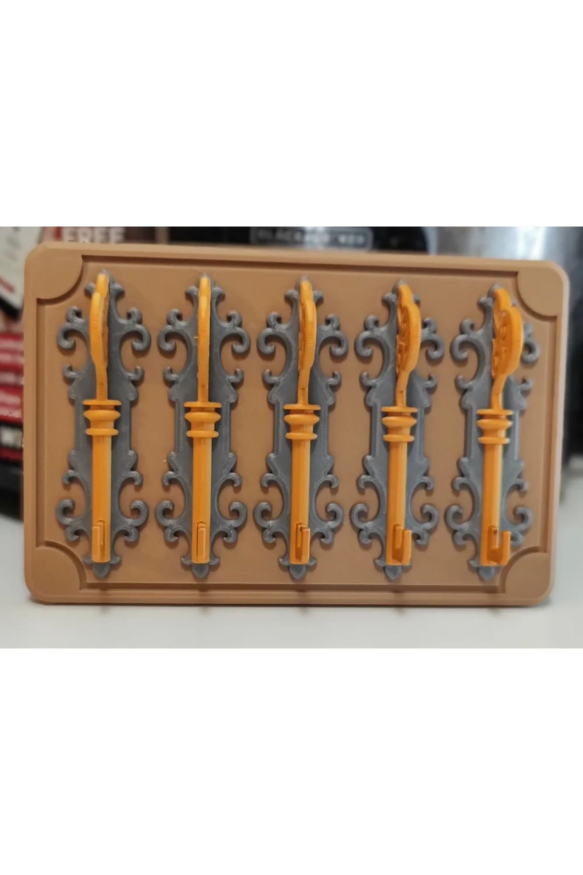 Home ANAHTARLIK ASKISI KLASİK