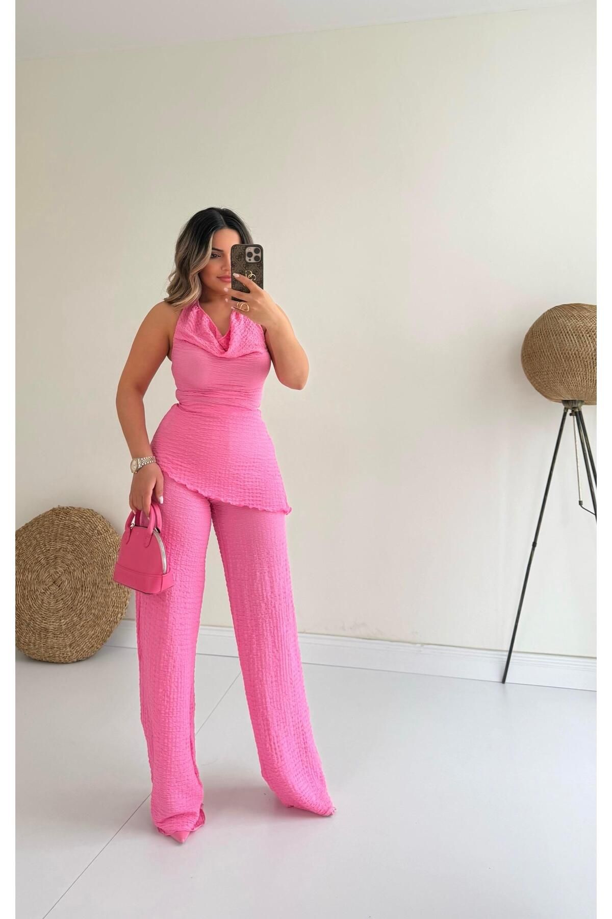 SEDA FİDAN Gofre Tasarım Takım Pembe