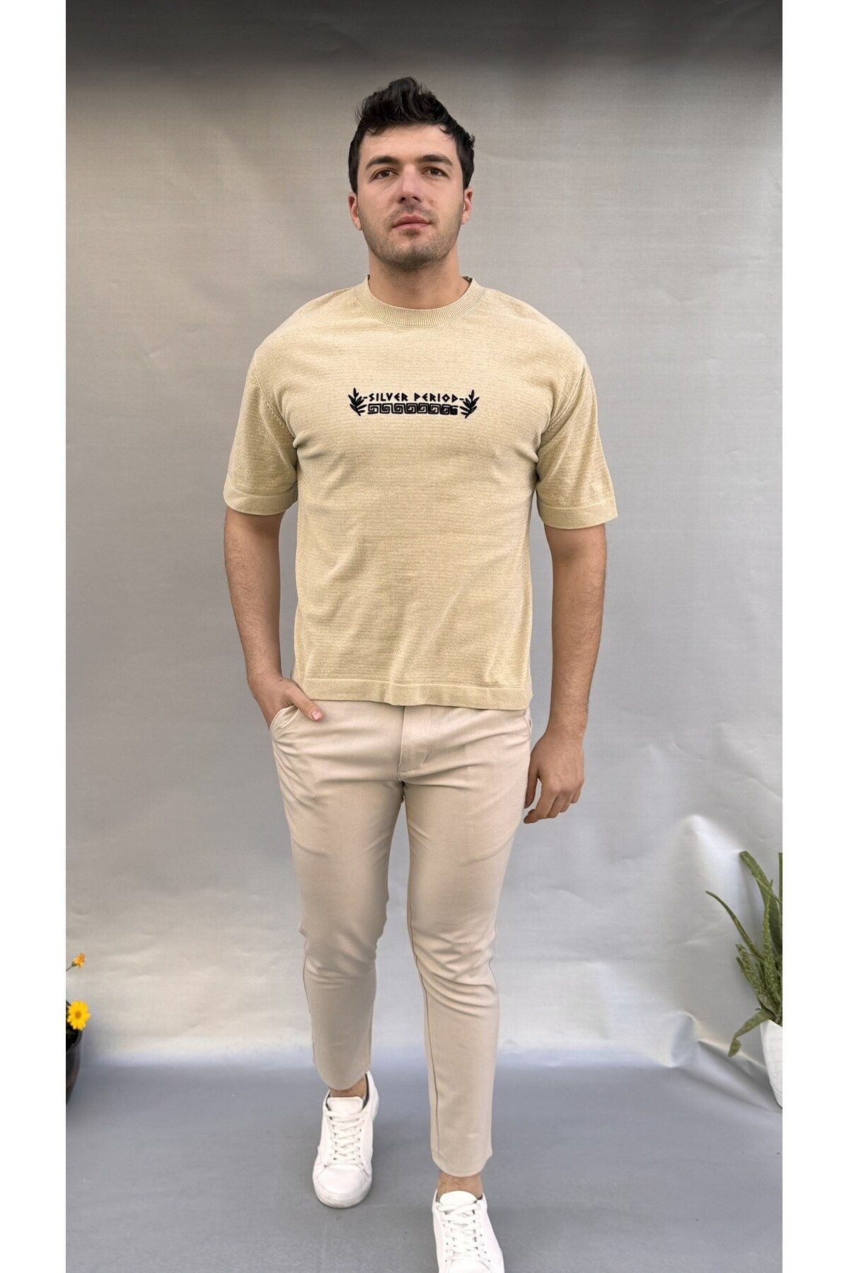 Casualmen32 Kadife Sırt Nakış Baskılı T-shirt