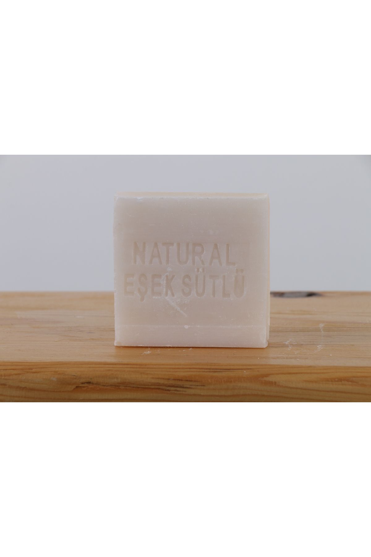 P&B NATUREL NATUREL EŞEK SÜTÜ SABUN 110 GR