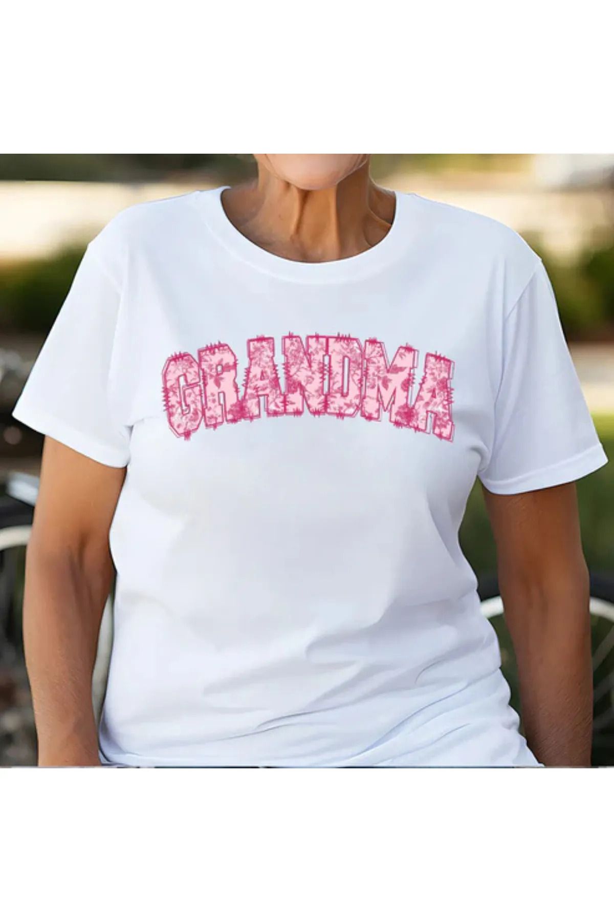 FeaR LeeS GRANDMA Baskılı T-shirt