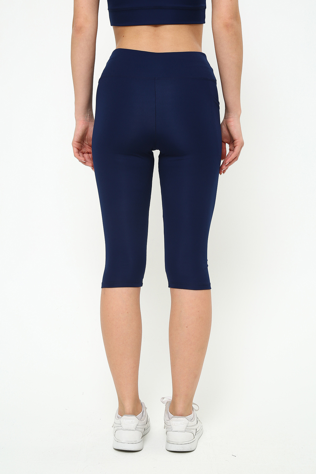 ASTRAC-High Waist Pocket Capri Leggings 5