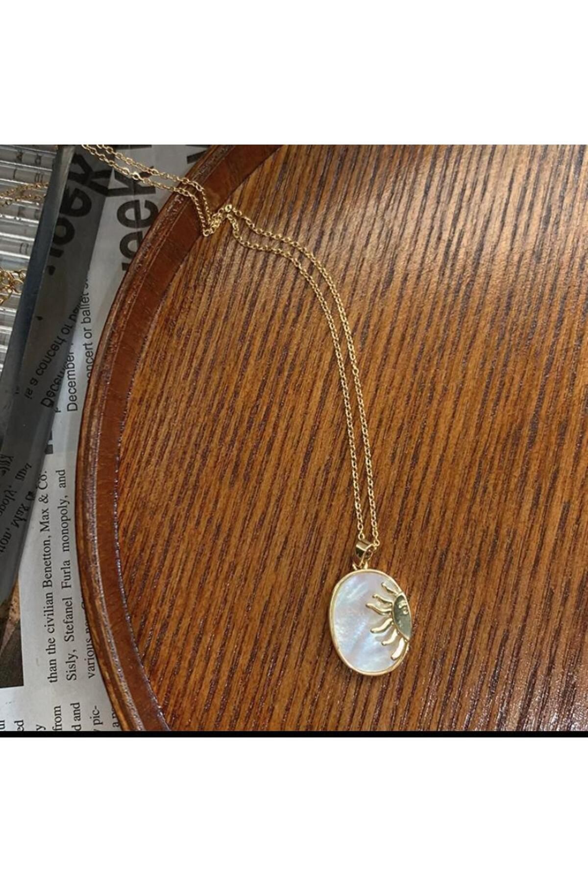 KÜBRA UYAN JEWELRY ÇELİK KOLYE GÜNEŞ DETAYLI VİNTAGE SEDEFLİ ÇELİK KOLYE PASLANMAZ ÇELİK KOLYE