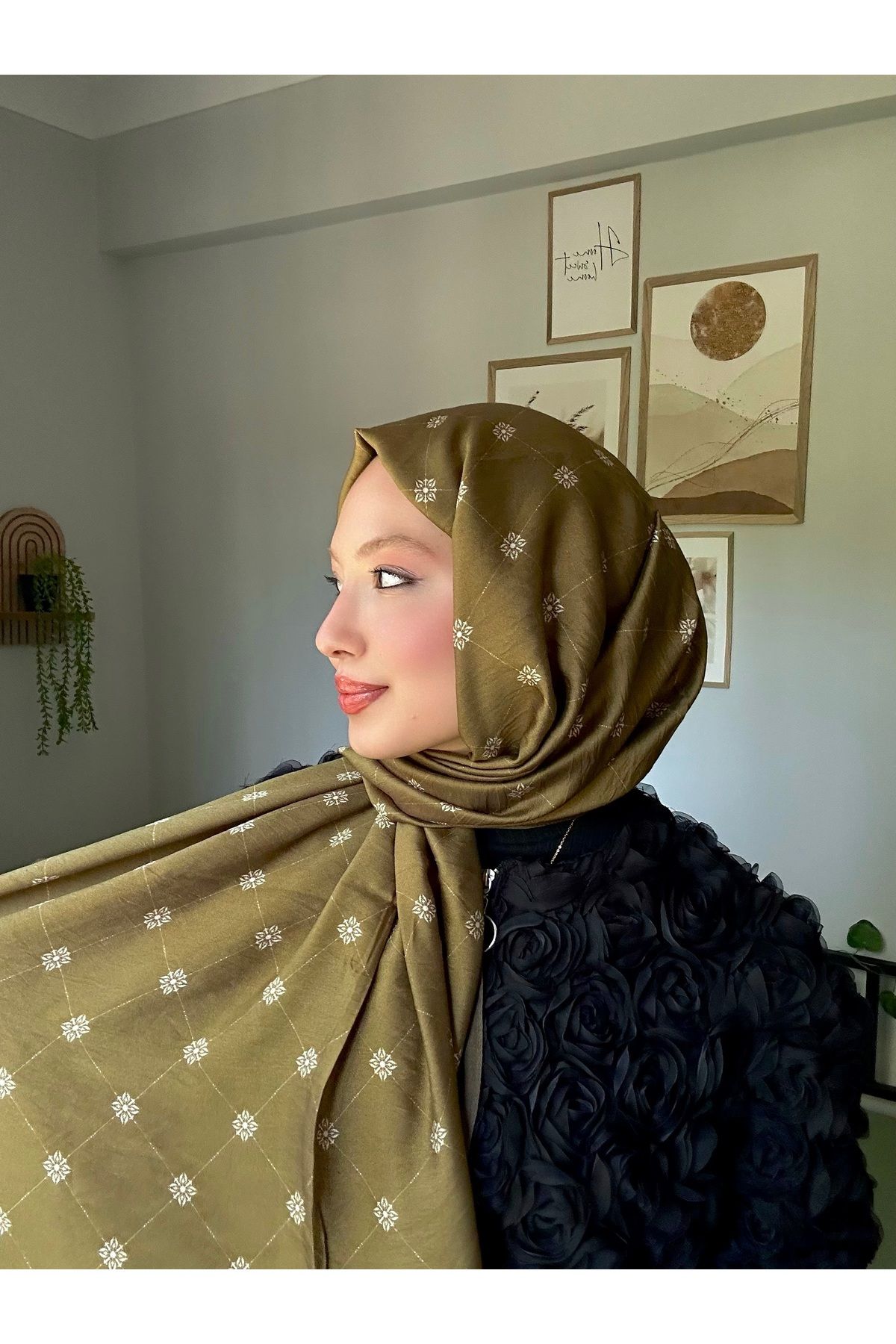 Scarf Desenli Bursa İpeği Şal