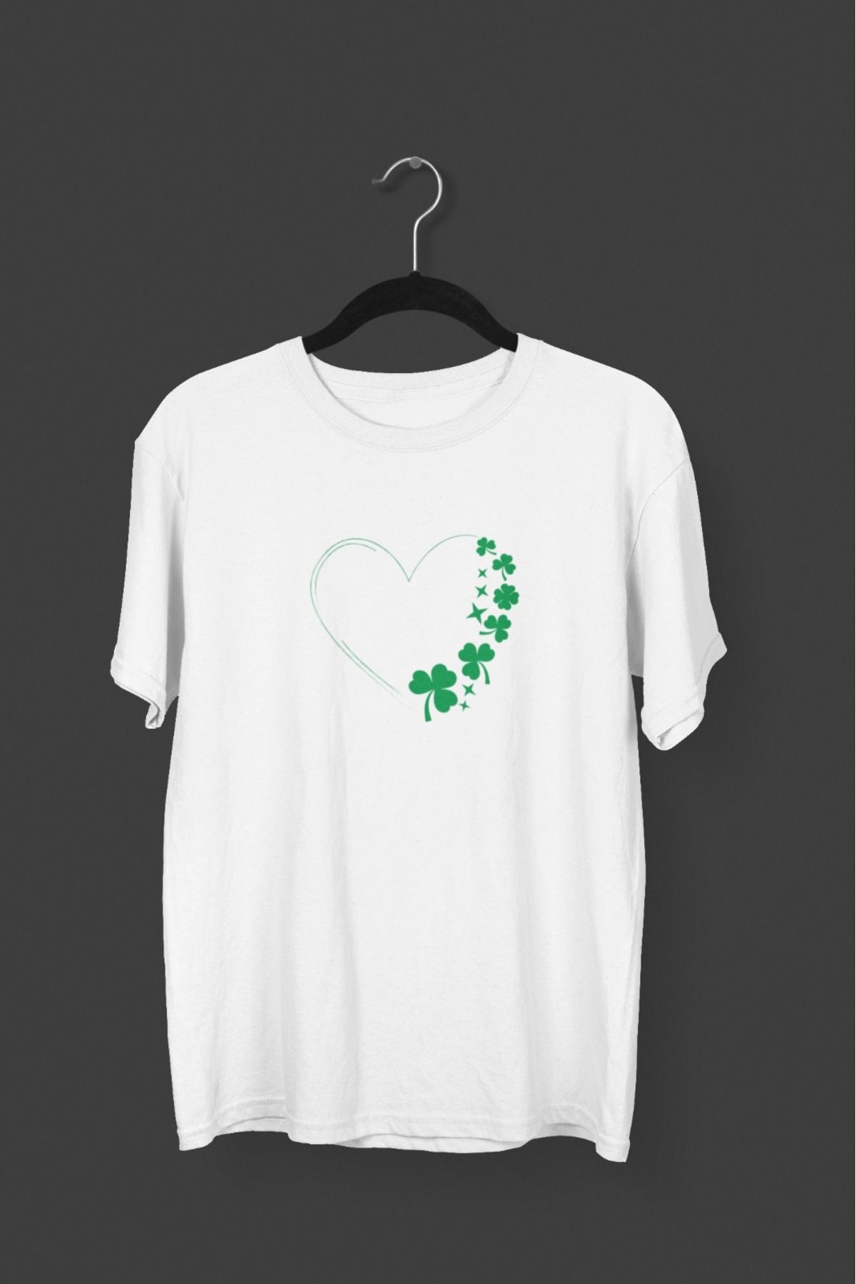 Butik ERKEK/KADIN -YONCA YAPRAKLI KALP- TRANSFER BASKILI YUVARLAK YAKA KISA KOL TİŞÖRT