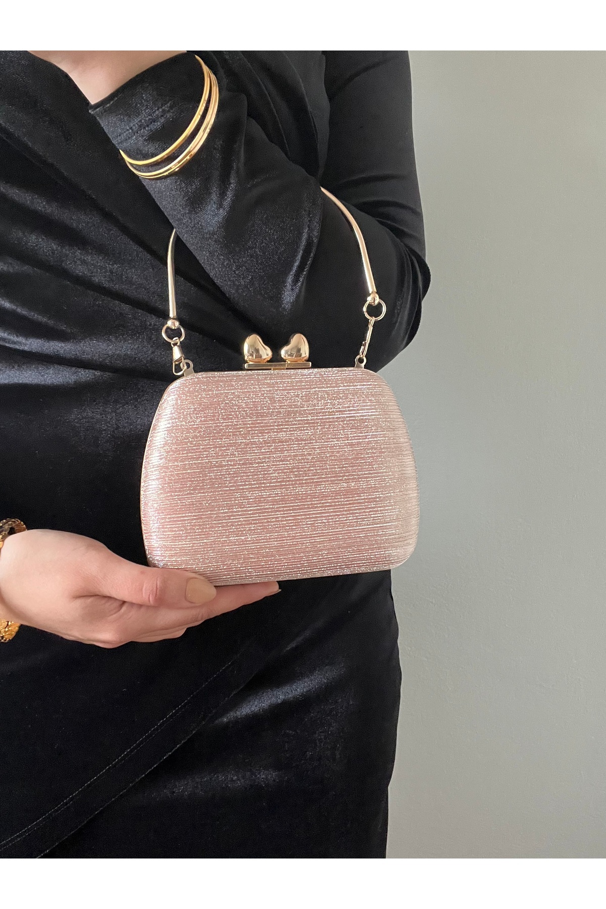 Baykuş Boutique-Women's Striped Glitter Heart Detailed Evening Dress Bag with Hand Grip and Shoulder Strap 7