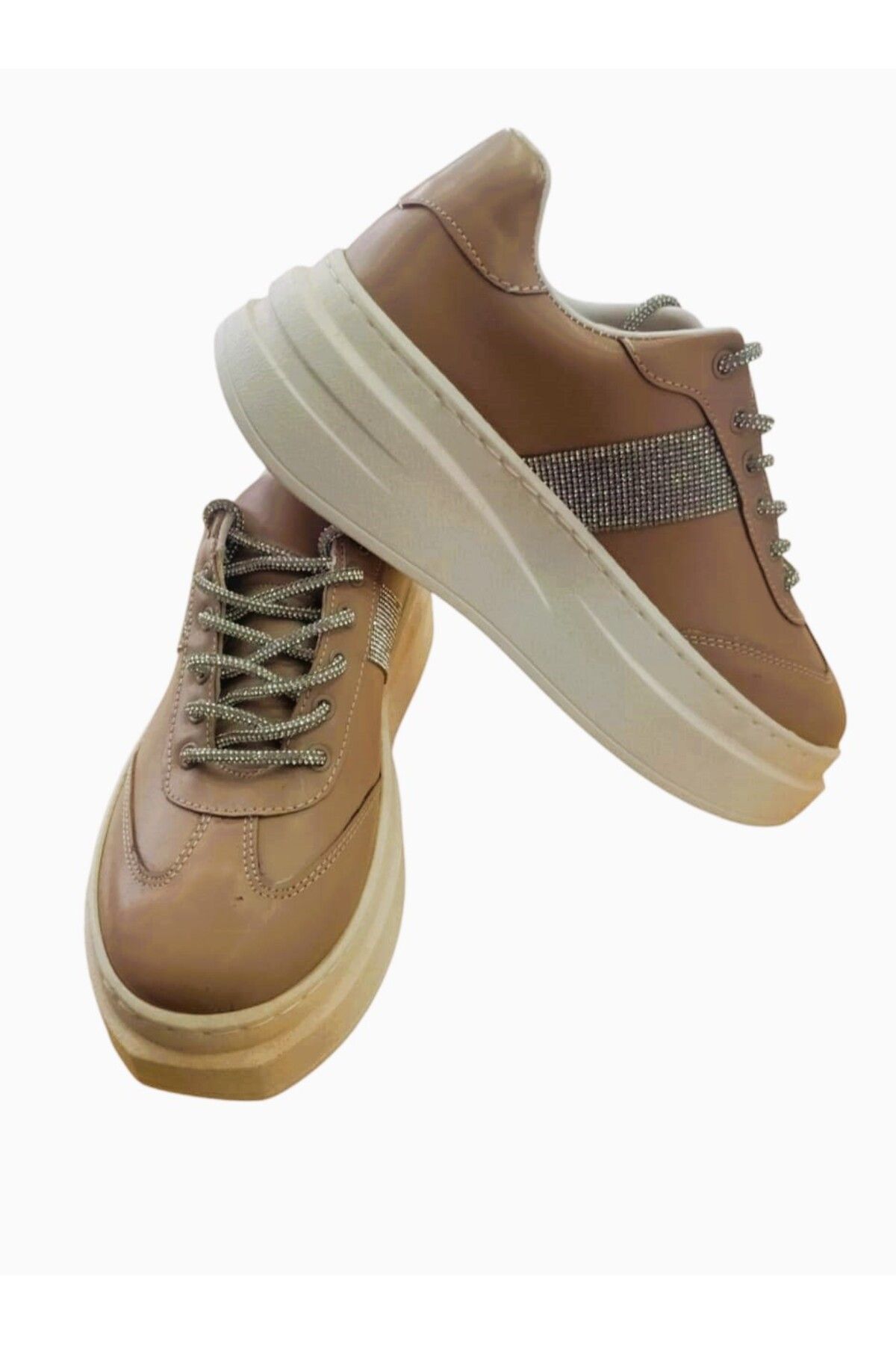 ButikSN collection Kadın Spor Ayakkabı Yüksek Taban Sneaker Taş detaylı Vizon Renk