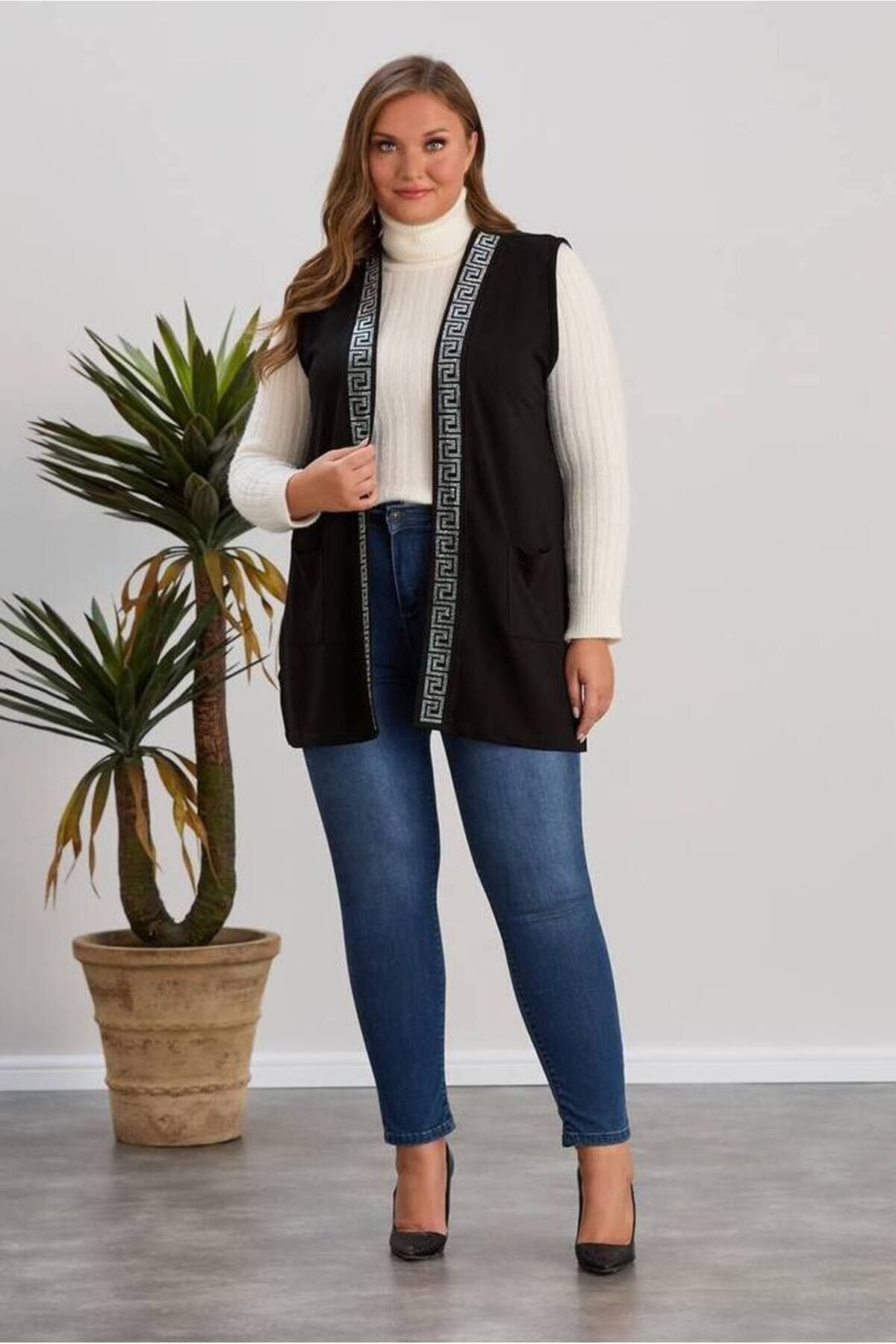 FOR ESRA BIG TREND-Women's Large Size Labyrinth Stone Pattern Printed Viscose Knitted Vest with Pockets Front Open Side Slits 5