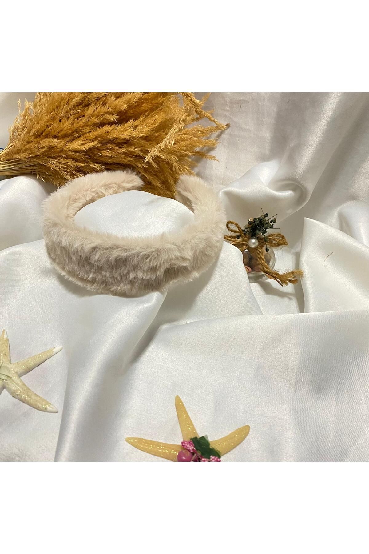 MİNİKLER SHOPPING Kadın 3 cm Peluş Yumuşak Kumaşlı Taç
