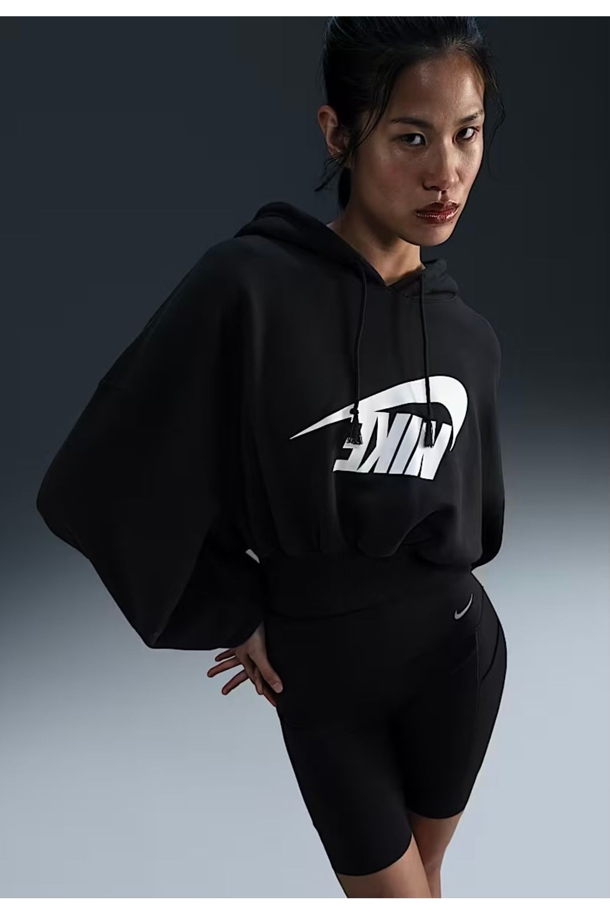 Nike Swoosh Crop Kadın Sweatshirt