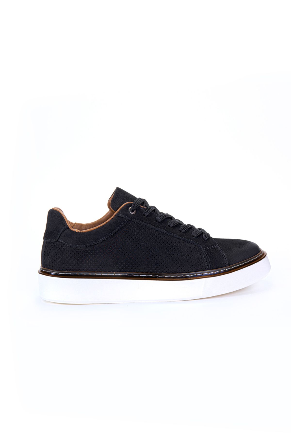 Vantaggio Luzero Siyah Nubuk %100 Hakiki Deri Delikli Erkek Sneaker Ayakkabı