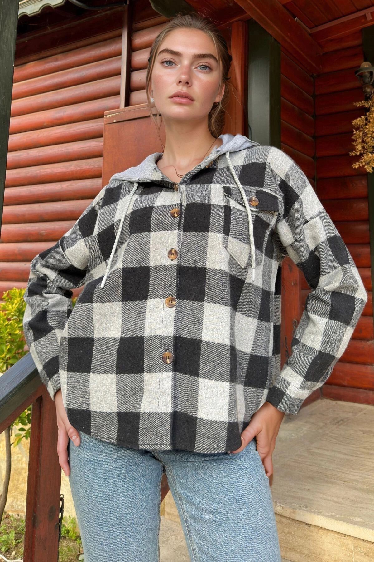 bacc Siyah Gri Kapüşonlu Oversize Uzun Kollu Gömlek BCBSK-25700-3667