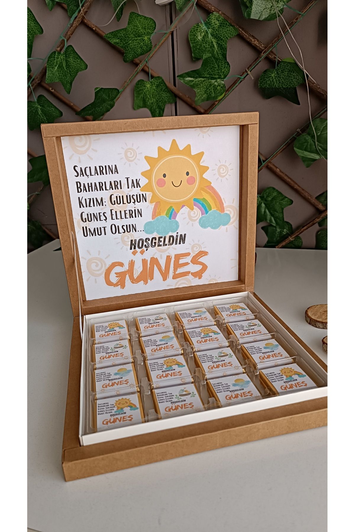 Beyaz Gelincik Tasarım Bebek Çikolatası, Bebek Çikolata Kutusu, Hediyelik Bebek Çikolatası