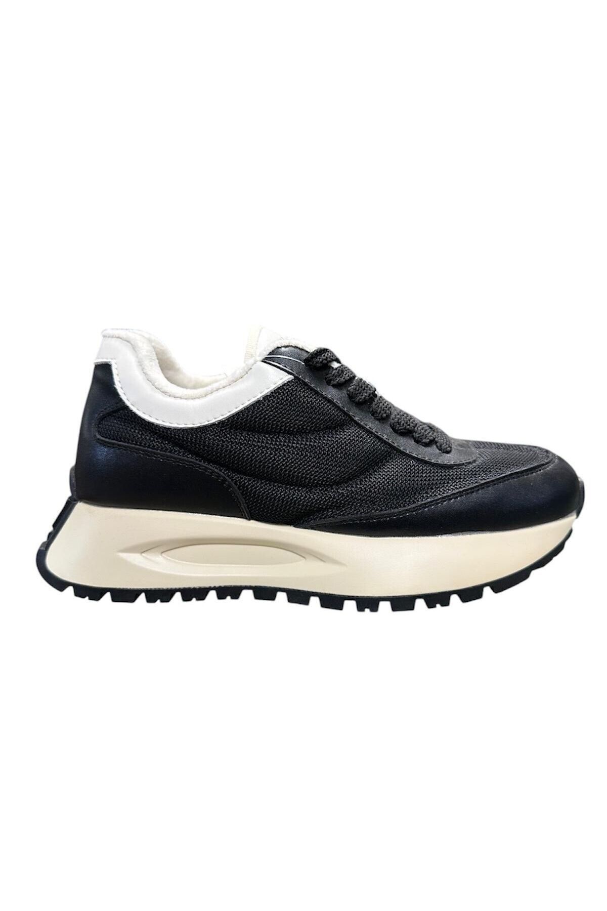 Lufian Hakiki Deri Bağcıklı Kadın Spor Ayakkabı Siyah Sneaker