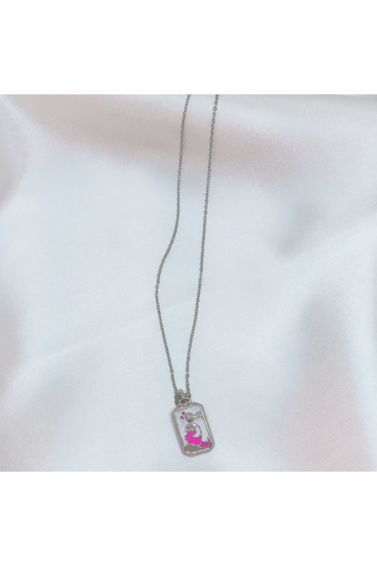 Butik Silver Renk Vintage Kolye
