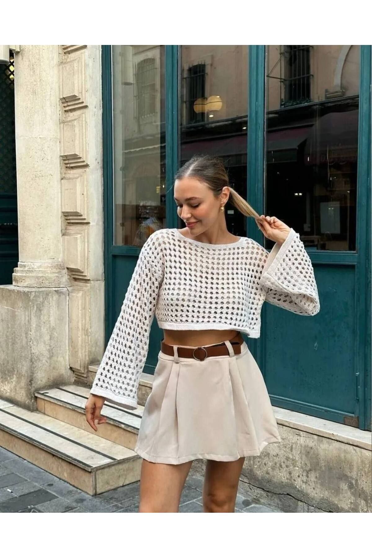 disponible Kadın Krem Ispanyol Kol Geniş Yaka Ajurlu Salaş Delikli Crop Triko Bluz