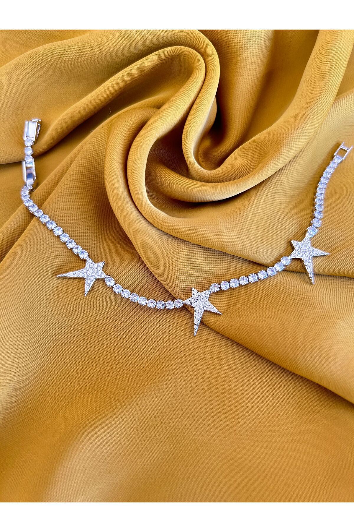 Butik Çelik Yıldız Figürlü Silver Bileklik