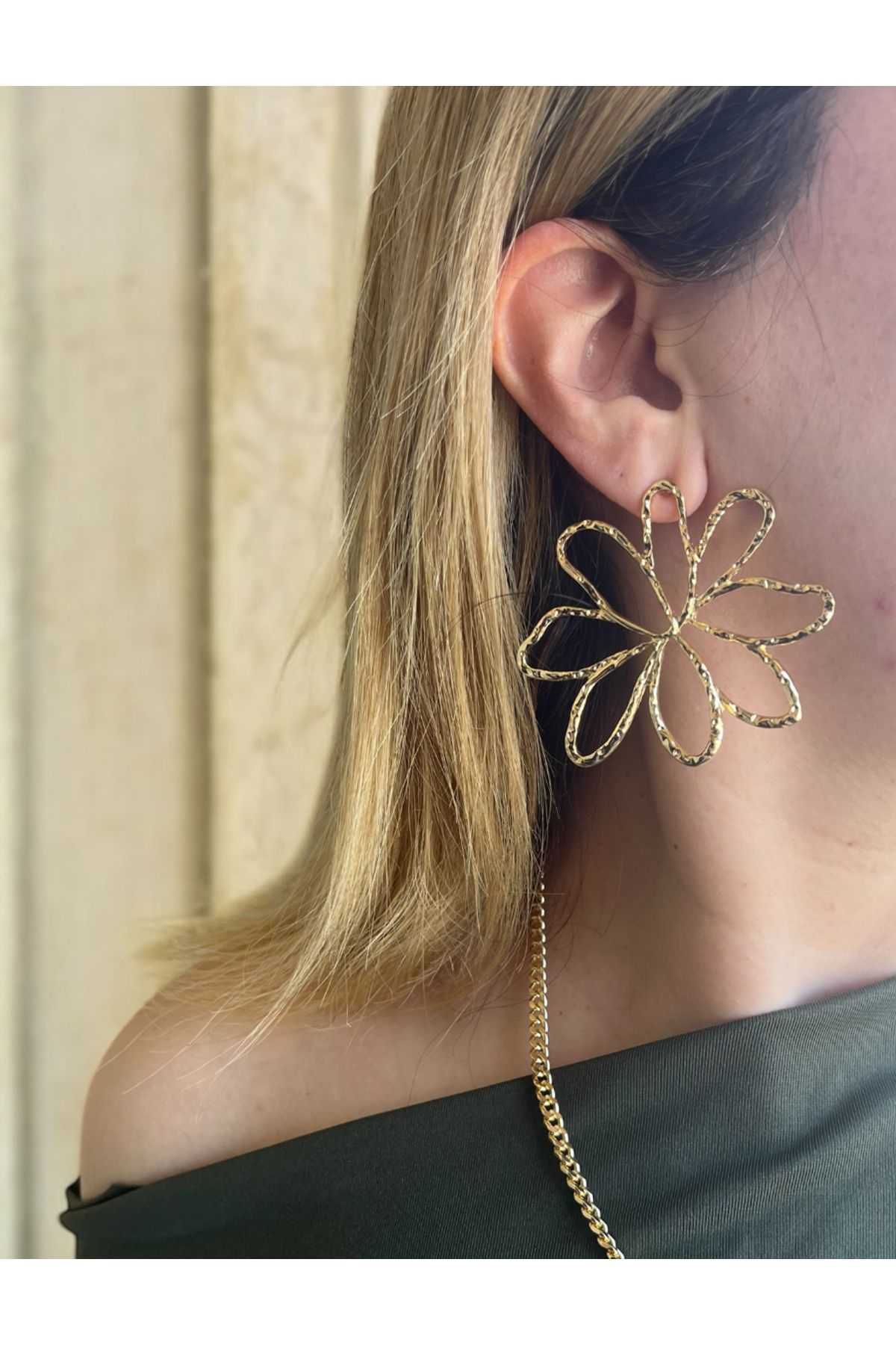SELISYAJEWELRY Büyük Çiçek Küpe