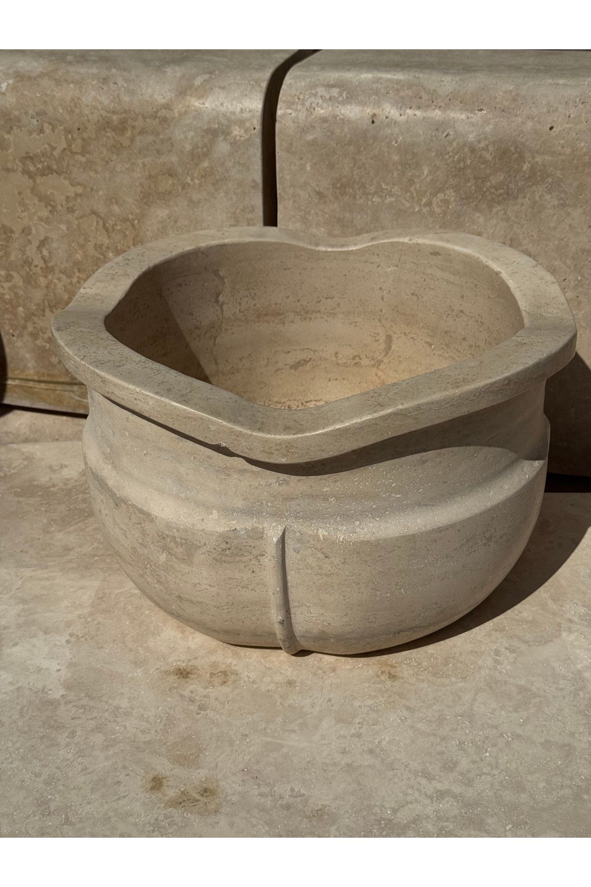 Polen Stone Traverten Doğal Taş Saksı – 42x25 cm