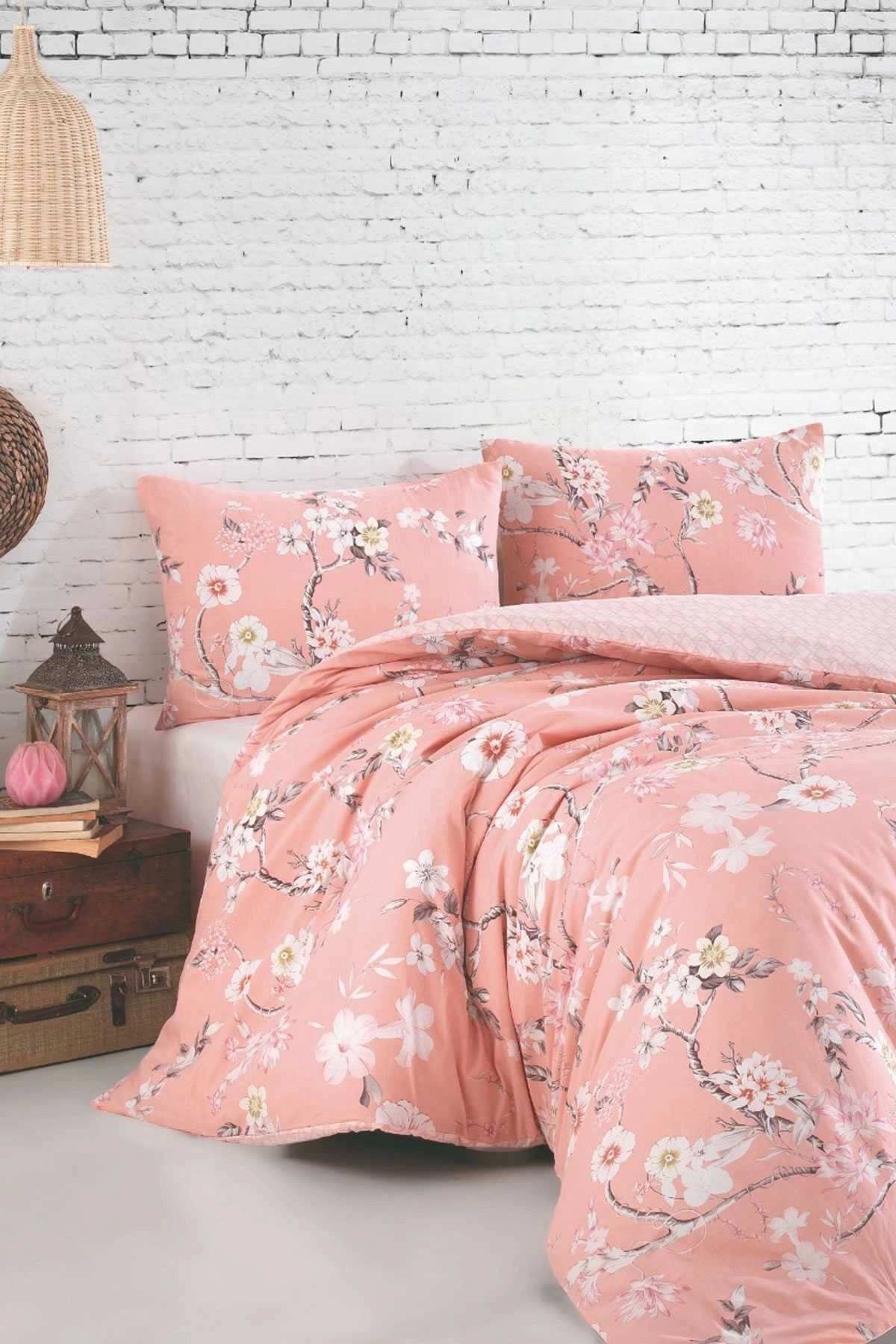 Mira Home Çift Kişilik Nevresim Takımı Pamuklu Çiçek Harmanı