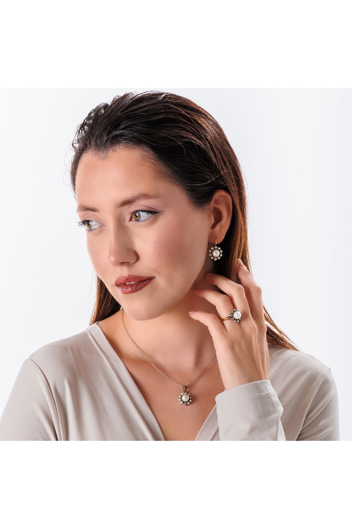 Atelier LEO Handmade Jewellery İNCİ GÖBEĞİ TAKIM YÜZÜK NO:9 BAKIR EL YAPIMI KARARMA YAPMAZ KADIN TAKI SETİ