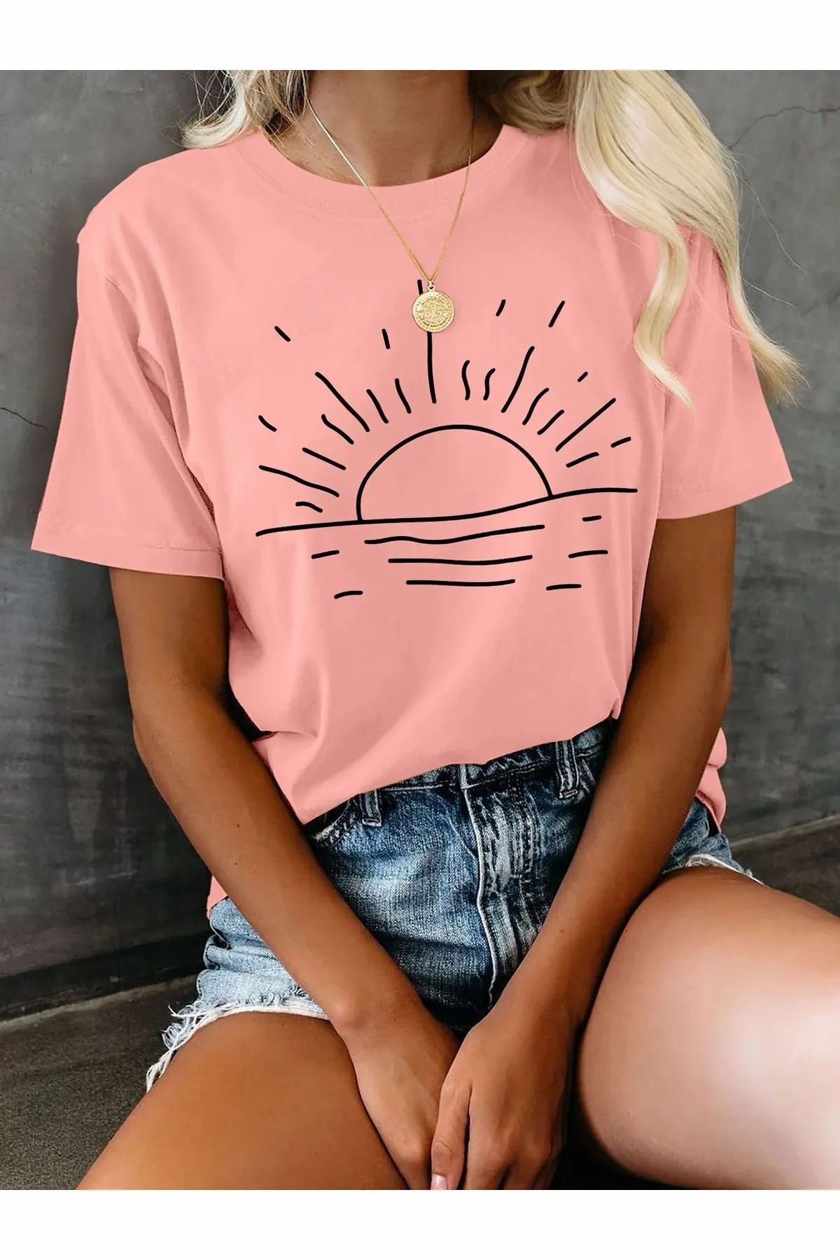 ship master Her Gün Rahatlık | Kadın T-Shirt | Günlük Yuvarlak Yaka | Güneş Doğuşu Grafik Baskı