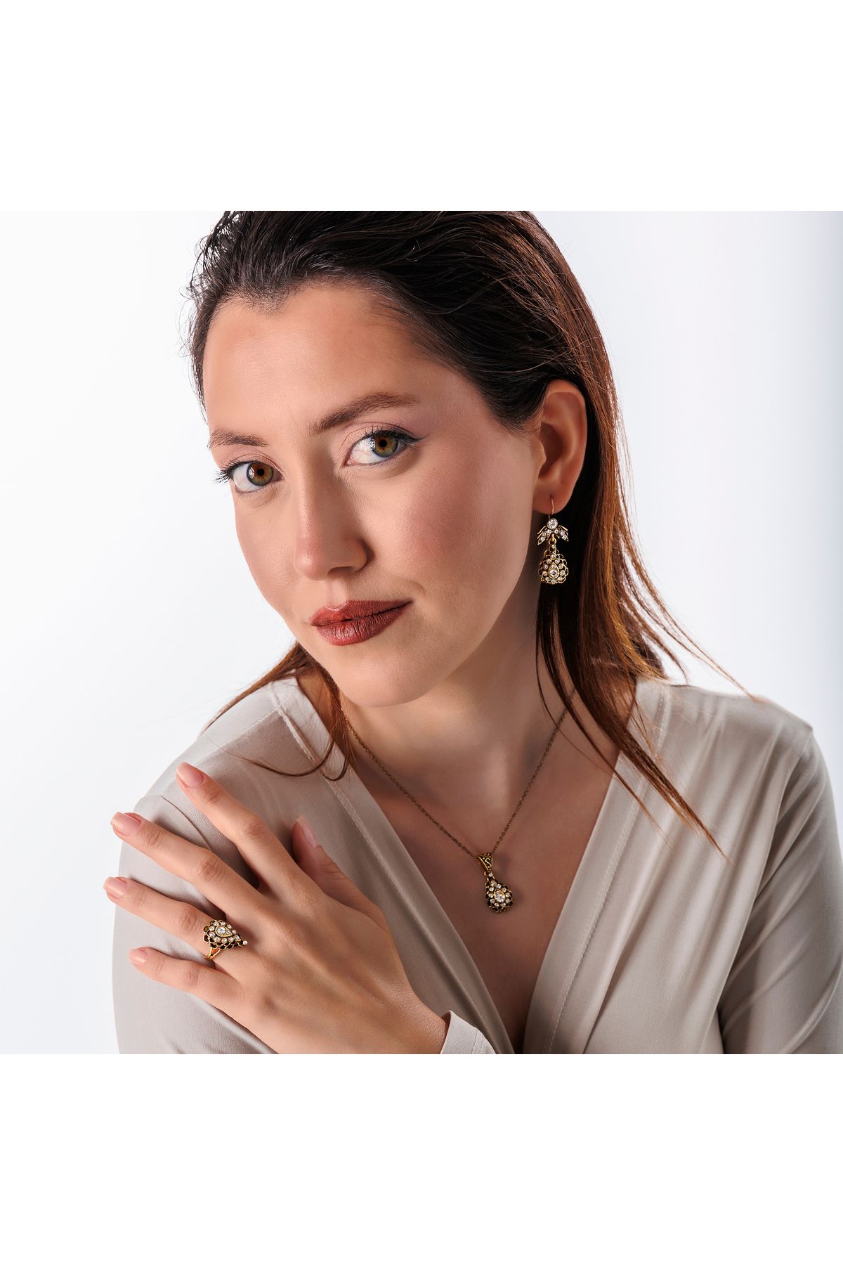Atelier LEO Handmade Jewellery DANA BURNU TAKIM YÜZÜK NO:9 BAKIR EL YAPIMI KARARMA YAPMAZ KADIN TAKI SETİ