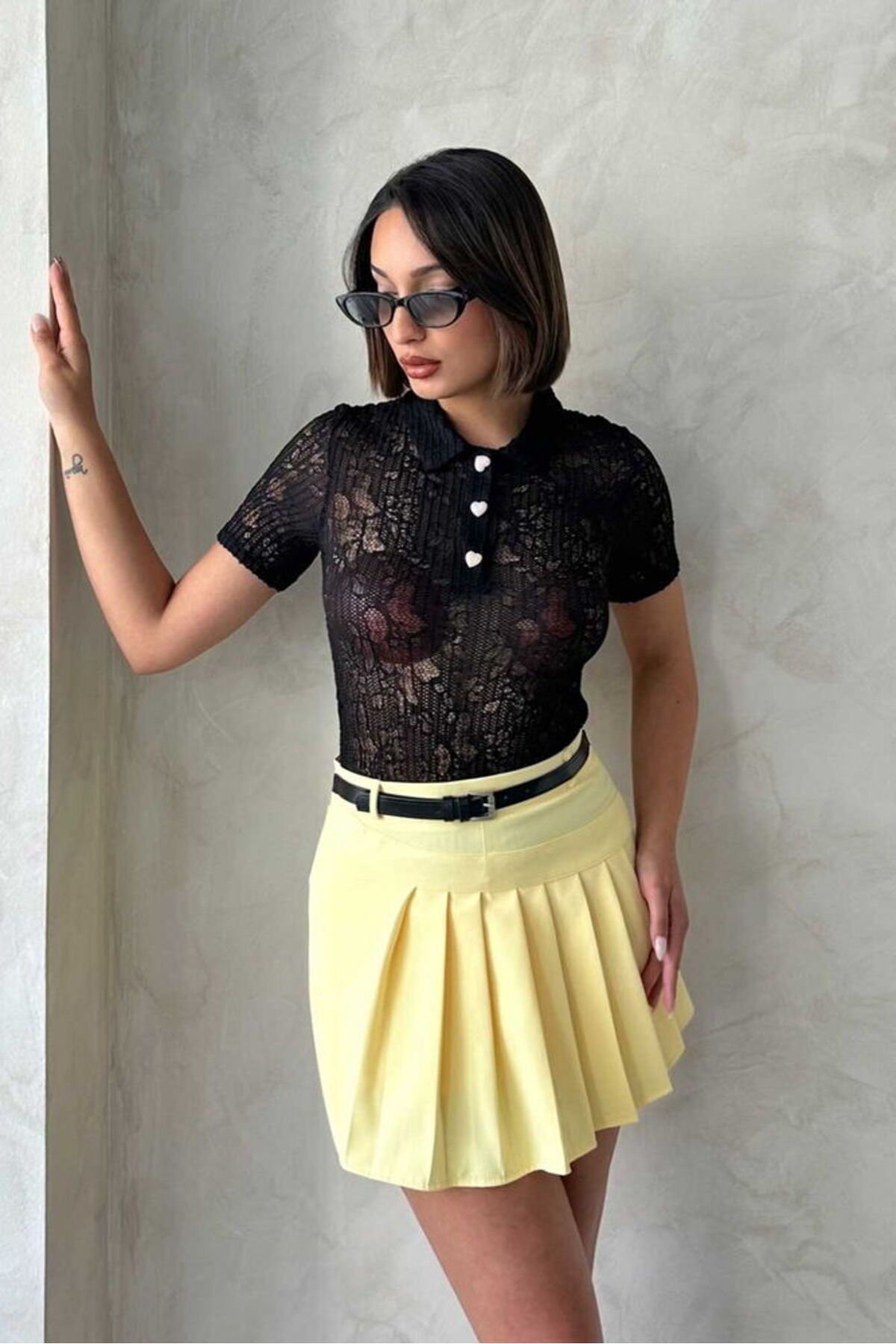 Castivo Fashion Dantel Görünümlü Gömlek Yaka Transparan Polo Bluz