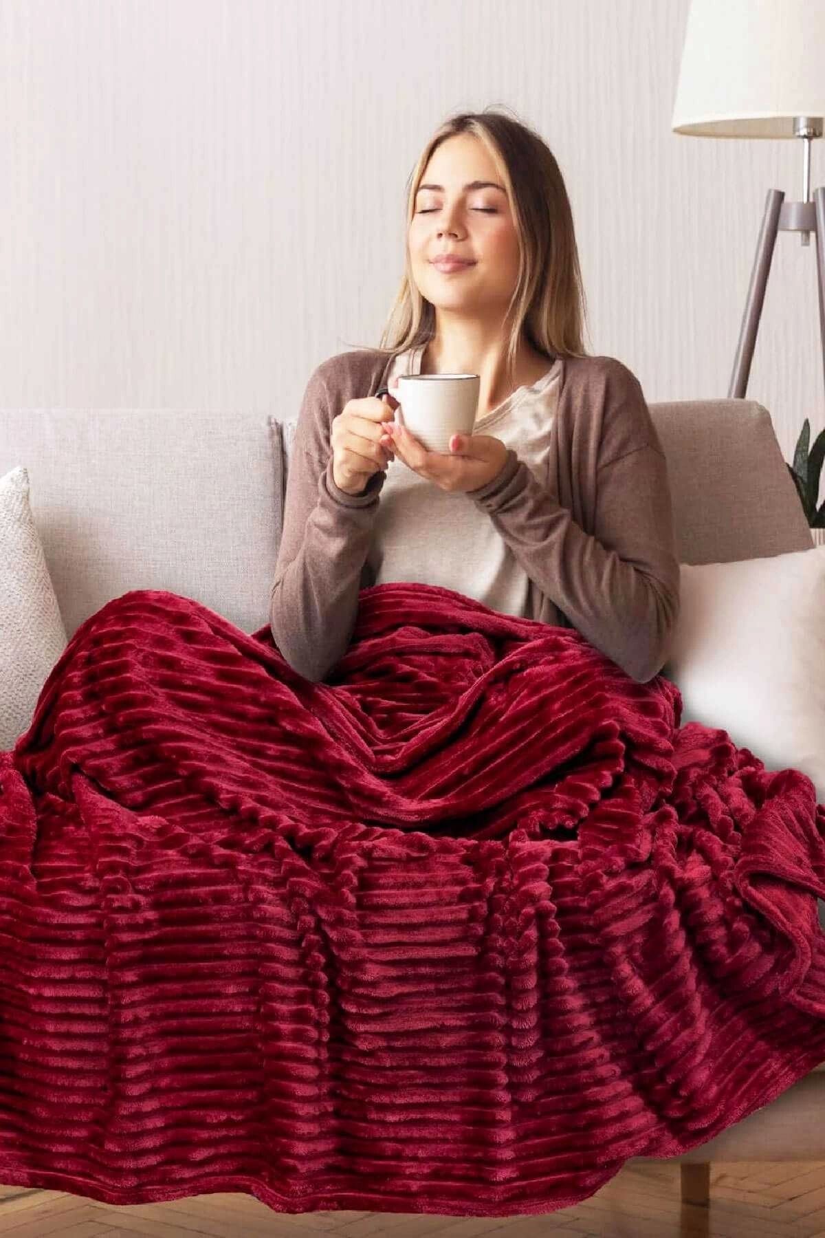 Mira Home Tek Kişilik Çizgili Tv Battaniyesi 130x180 Cm Bordo