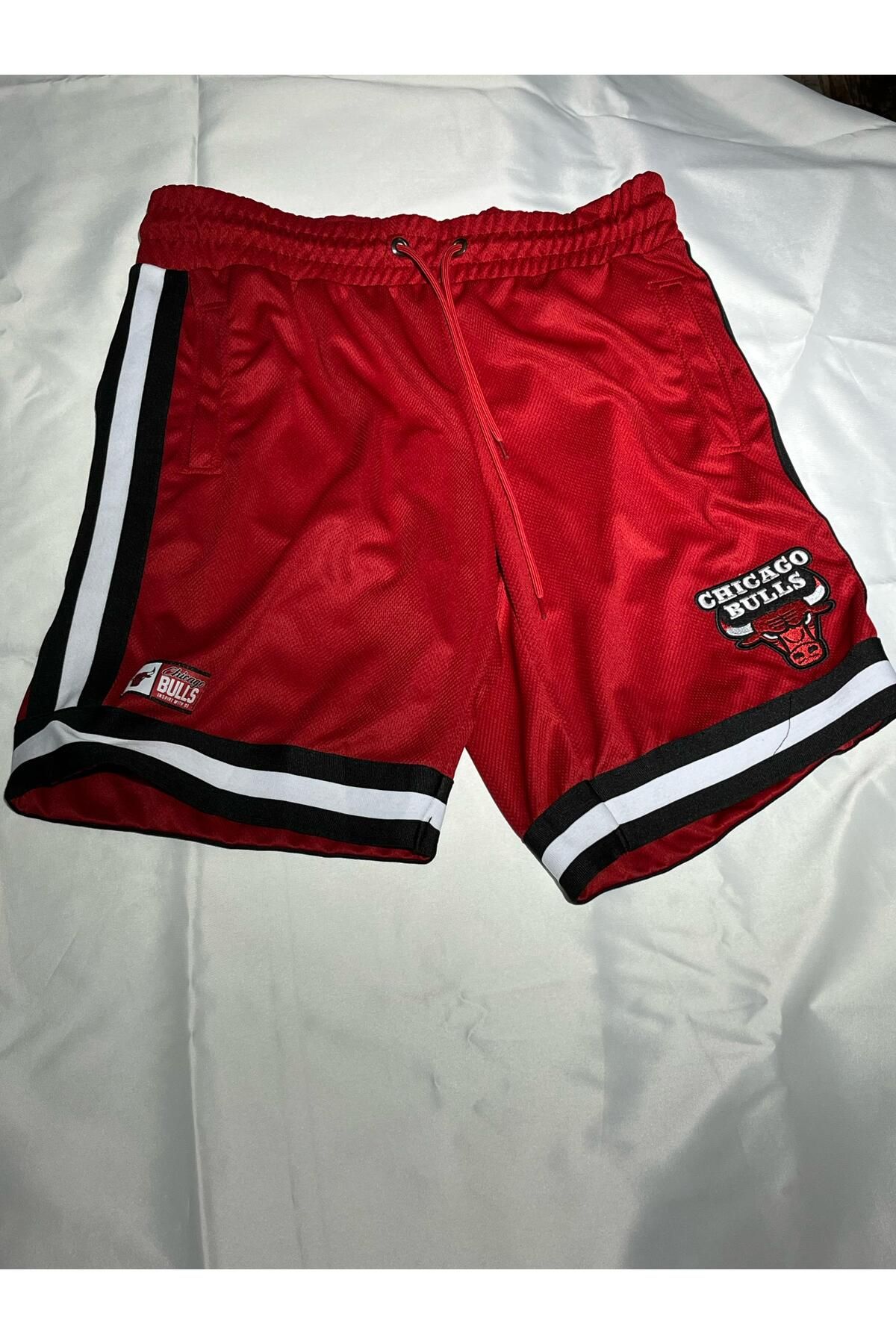 Plus Eighteen NBA TEAMS ŞORT KIRMIZI CHICAGO BULLS LOGOLU